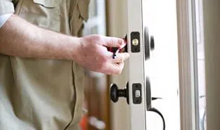 City Locksmith Store Baltimore, MD 410-487-9515 - 9-Locks-Change